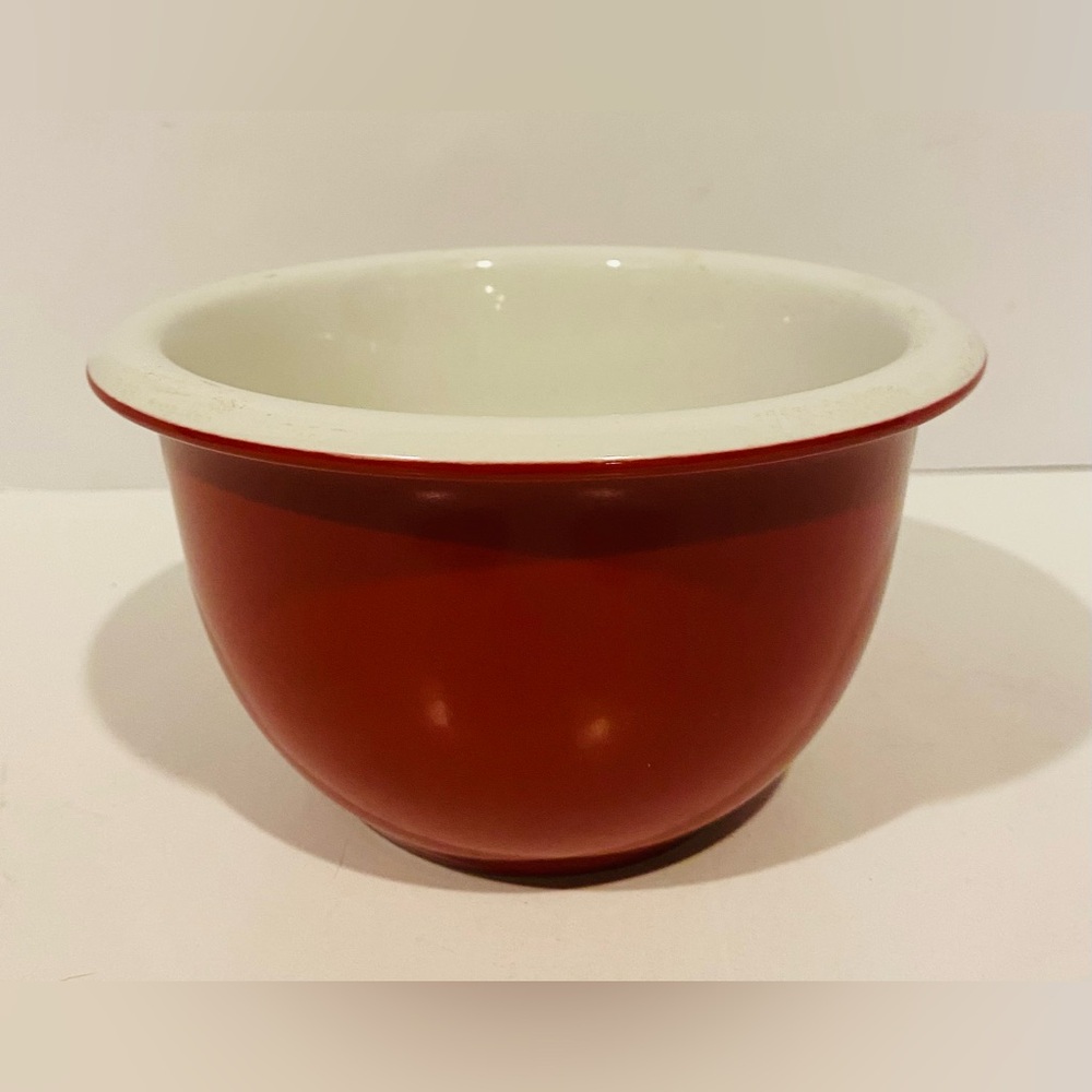 Corningware Stoneware 1 quart red white mixing bowl
